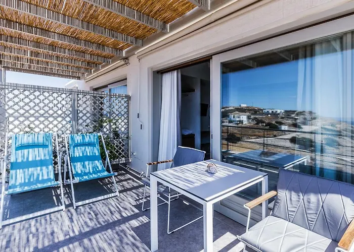 Paralos Lodging