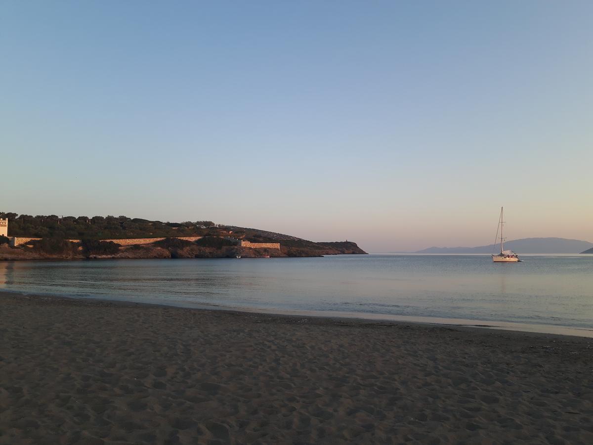 Paralos * Schoinoussa